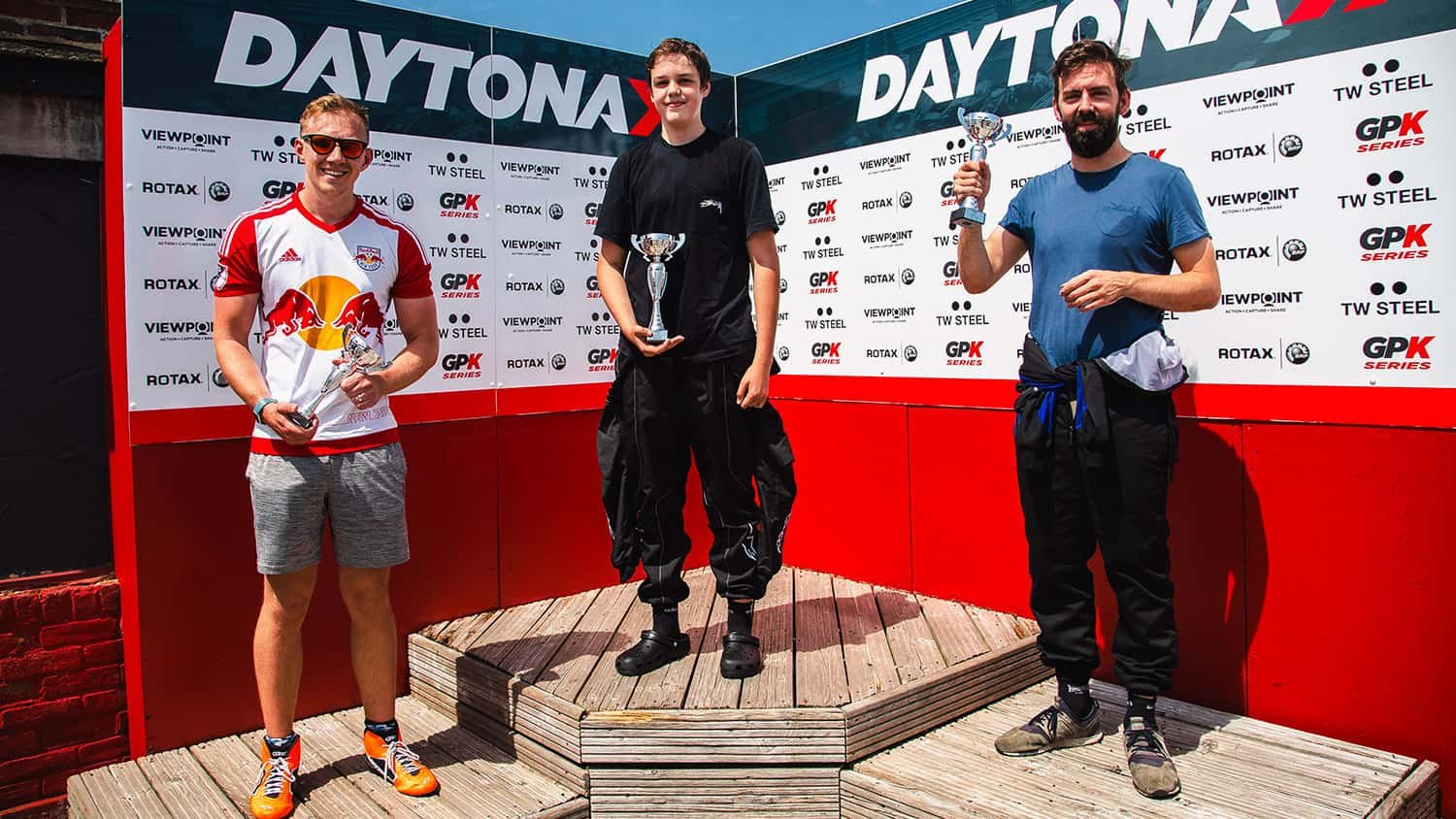 Daytona Sandown Park photo 7