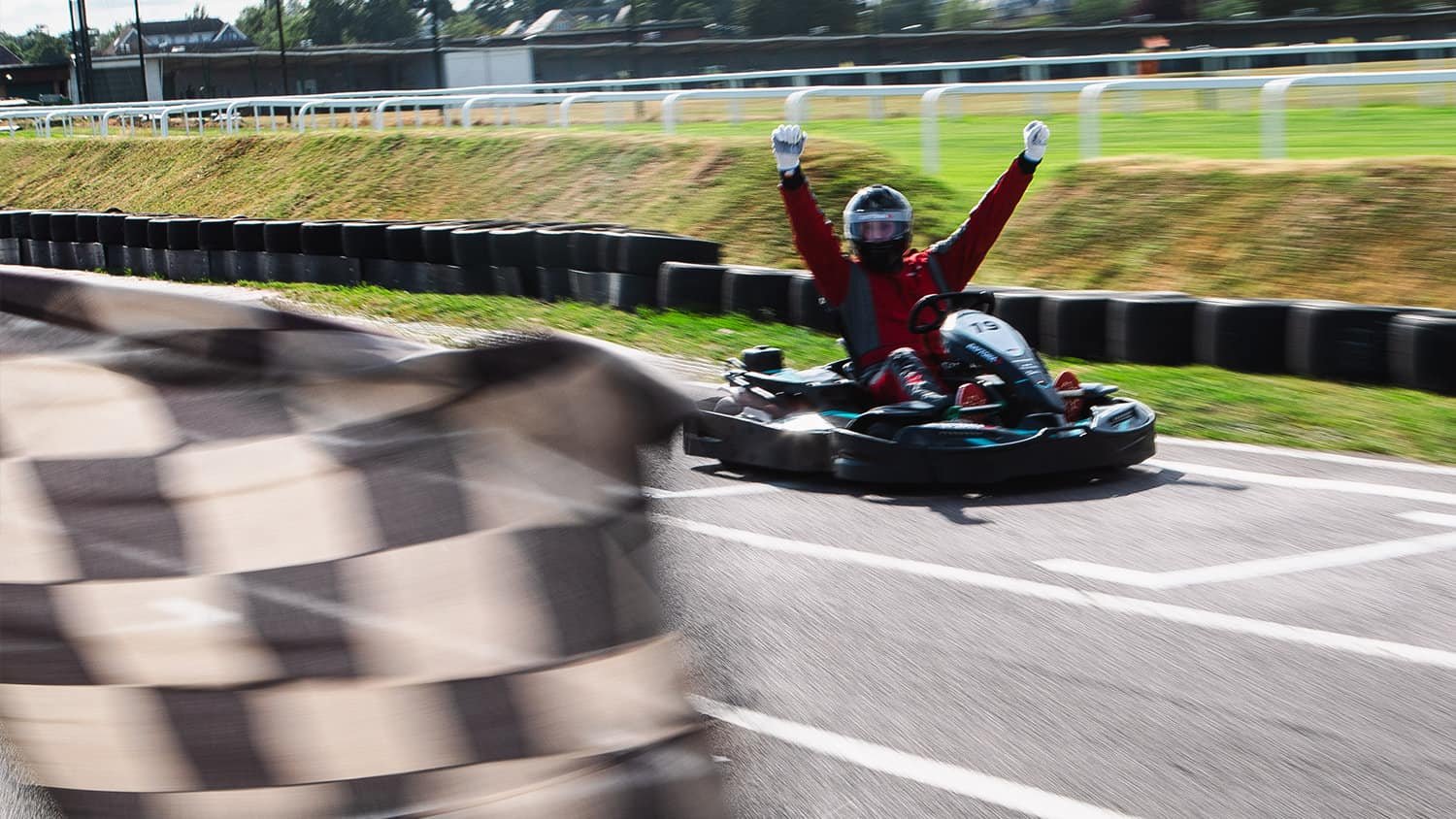 Daytona Sandown Park photo 8