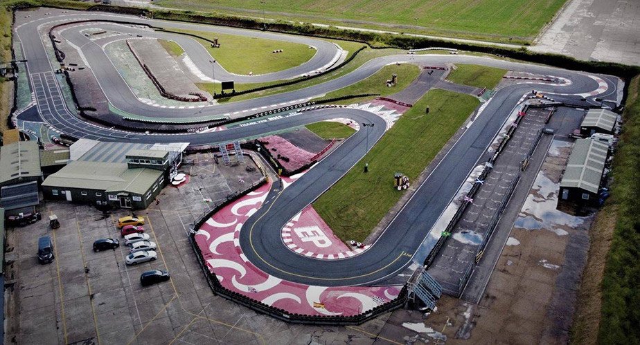 Ellough Park Raceway - Photo 1