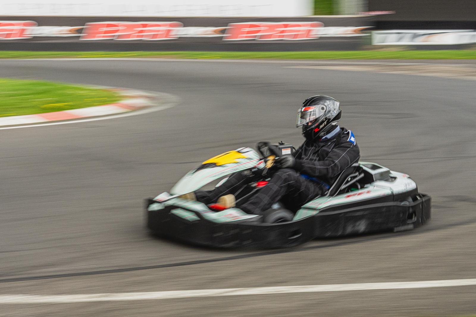 Rental kart on track at PF International